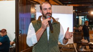 ‘Cruzamento industrial com nelore é a grande alavanca para venda de sêmen da raça angus’, diz liderança do setor 