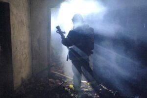 Corpo de Bombeiros extingue incêndio em residência em Alta Floresta