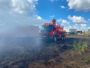 Corpo de Bombeiros combate dois incêndios em diferentes regiões de Campo Verde