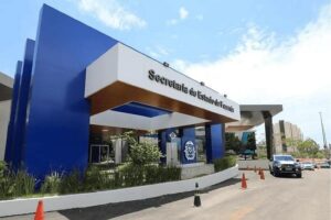 TJ suspende concurso com salário de R$ 33 mil e determina posse de 15 fiscais aprovados em 2001