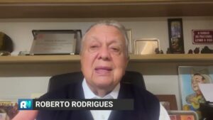 Roberto Rodrigues destaca a importância das cooperativas no Brasil