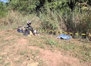 Mulher morre após perder controle de moto em curva de avenida em Alta Floresta
